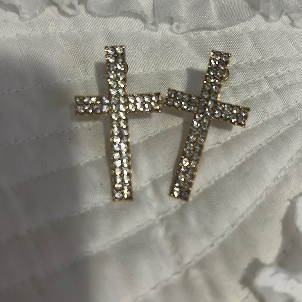 Cross rhinestone earrings